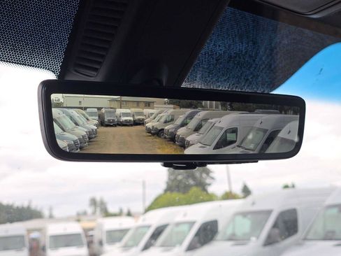Used 2026 Mercedes-Benz Sprinter 2500 image 35