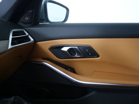 New 2026 BMW 330i xDrive Sedan w/ Premium Package image 23