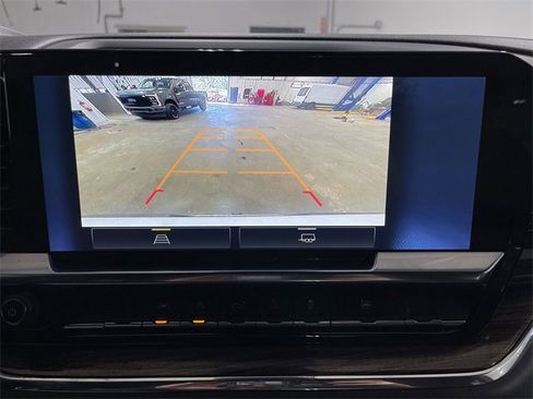 Used 2023 Chevrolet Silverado 1500 LT image 26