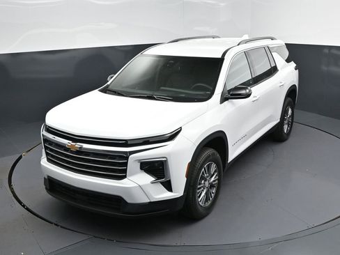 New 2026 Chevrolet Traverse LT image 31