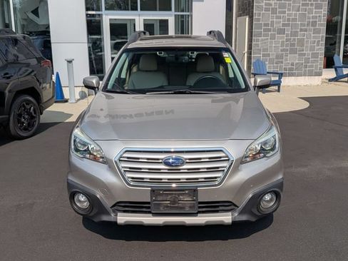 Used 2016 Subaru Outback 2.5i Limited AWD/4WD image 8