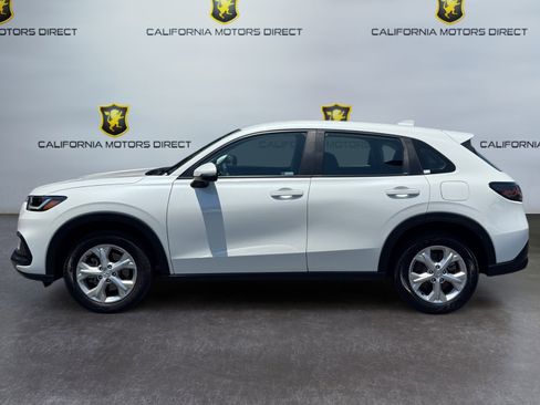 Used 2023 Honda HR-V LX image 2