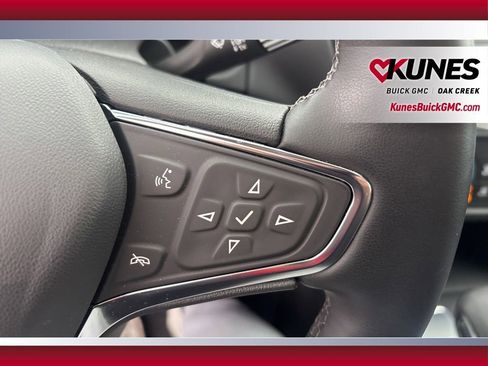 Used 2024 Chevrolet Equinox LT image 16