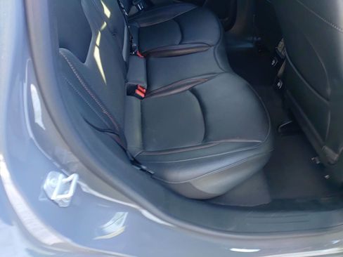 Used 2023 Jeep Compass Limited w/ Sun and Sound Group image 9