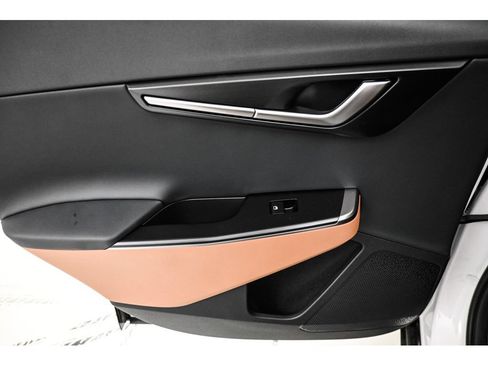 New 2026 Kia EV6 Wind RWD image 10