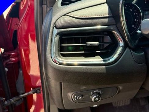 Used 2023 Chevrolet Equinox RS w/ LPO, Floor Liner Package FWD image 11