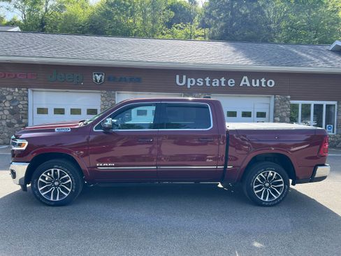 Used 2025 RAM 1500 Limited AWD/4WD image 8