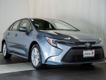 Used 2025 Toyota Corolla LE w/ LE Premium Package