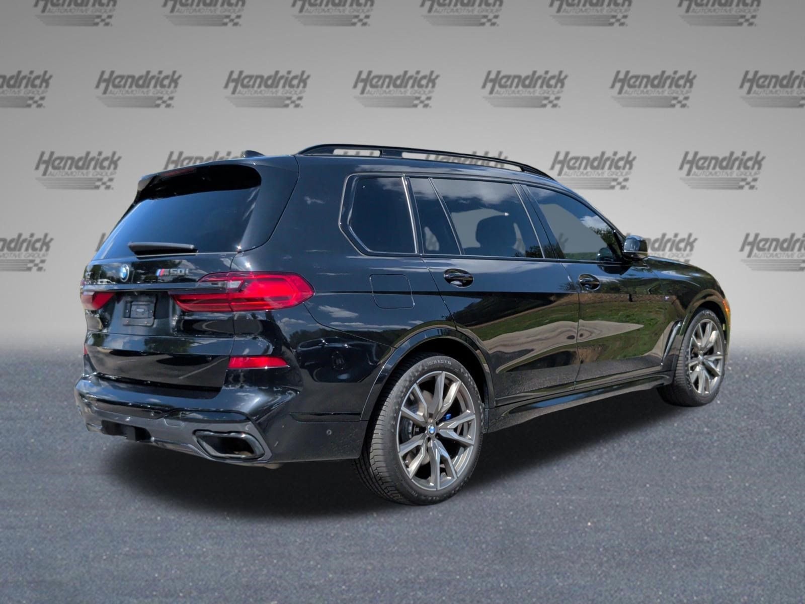 Used 2022 BMW X7 M50i w/ Dynamic Handling Package AWD/4WD image 7