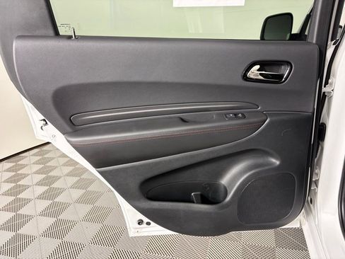 Used 2024 Dodge Durango GT RWD image 43