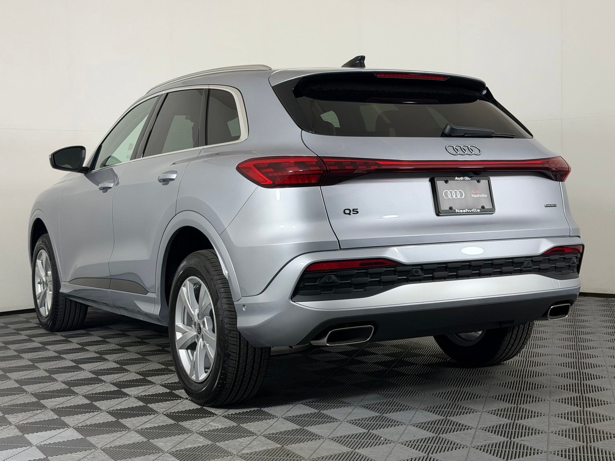 New 2026 Audi Q5 Premium AWD/4WD image 3