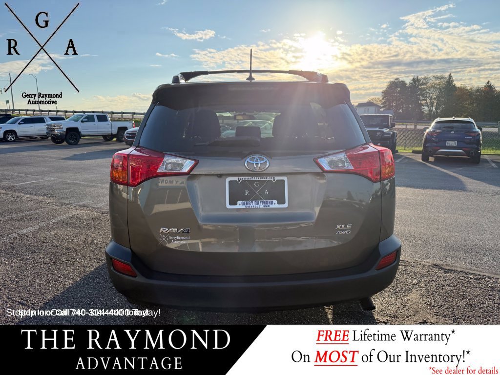 Used 2013 Toyota RAV4 XLE AWD/4WD image 4