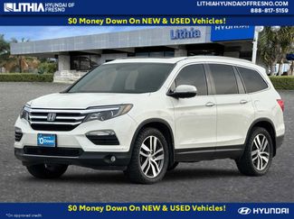 Used 2018 Honda Pilot Touring video 1