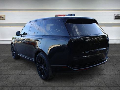 Used 2023 Land Rover Range Rover SE AWD/4WD image 5