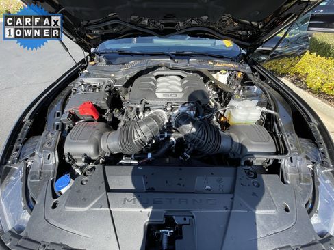 Used 2025 Ford Mustang GT Premium image 35