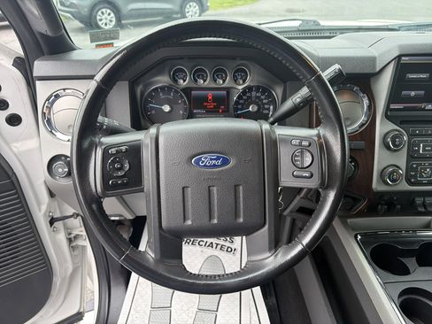 Used 2016 Ford F450 Lariat w/ Lariat Ultimate Package AWD/4WD image 17