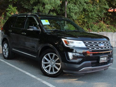 Used 2016 Ford Explorer Limited AWD/4WD image 4
