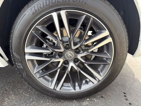 Certified 2026 Acura MDX SH-AWD w/ Advance Package image 10