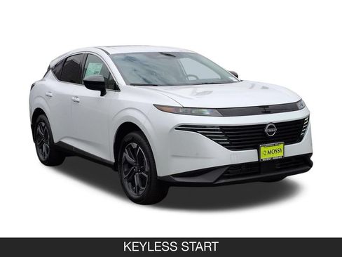 New 2026 Nissan Murano SV AWD/4WD image 2
