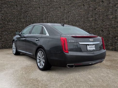 Used 2017 Cadillac XTS Luxury FWD image 5