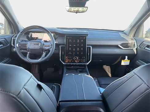 New 2026 GMC Acadia Denali w/ Super Cruise Package image 15