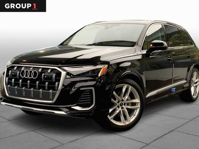 New 2025 Audi Q7 3.0T Premium Plus