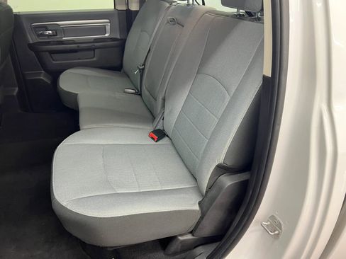 Used 2022 RAM 1500 Classic SLT w/ Electronics Convenience Group image 10