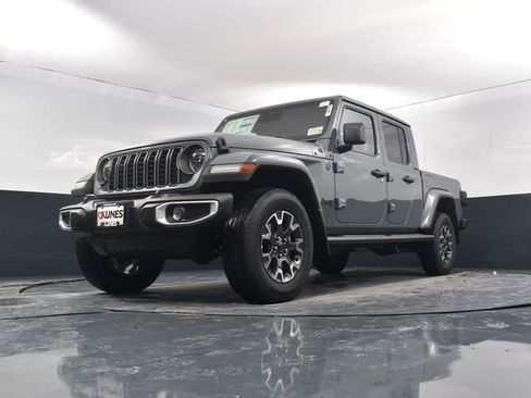 New 2026 Jeep Gladiator Sport image 43