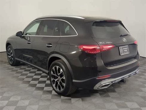 Used 2026 Mercedes-Benz GLC 350e GLC 350e image 3