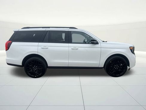 New 2026 Ford Expedition Platinum w/ Stealth Performance Package image 6