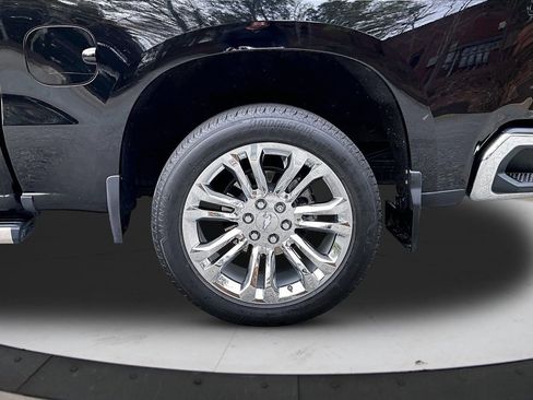 Used 2019 Chevrolet Silverado 1500 LTZ w/ LTZ Plus Package image 35