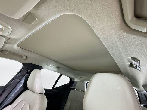 New 2026 Volvo XC40 B5 Plus w/ Protection Package Premier image 21