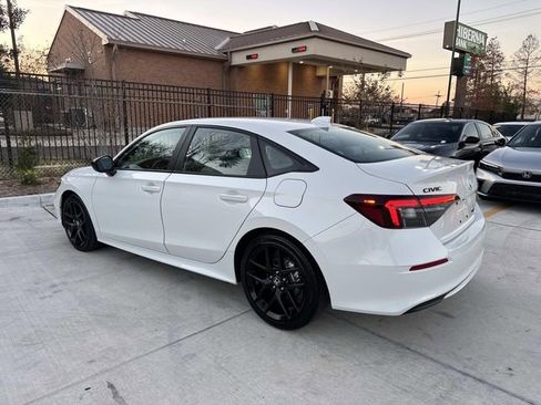 Certified 2026 Honda Civic Sport image 5