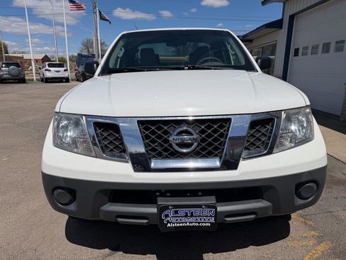 Used 2013 Nissan Frontier S RWD image 8