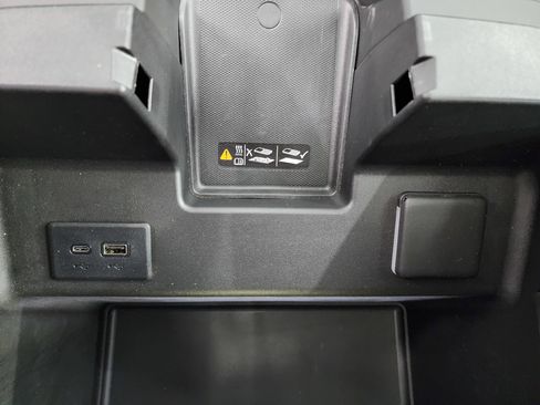 Used 2024 GMC Sierra 2500 Denali w/ Denali Reserve Package image 59