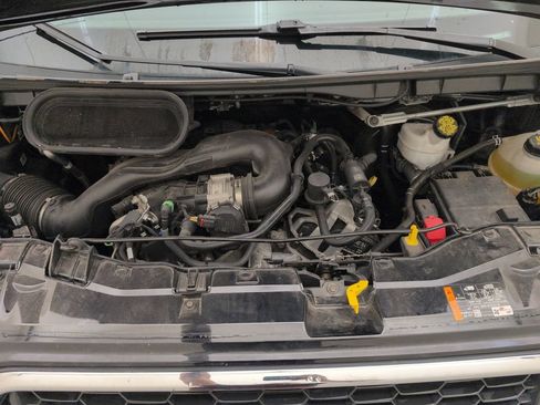Certified 2024 Ford Transit 350 XLT RWD image 36