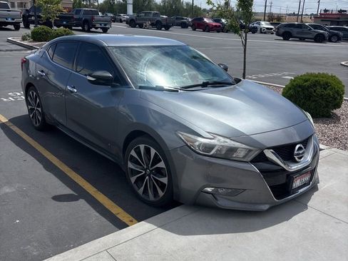 Used 2016 Nissan Maxima SR FWD image 3
