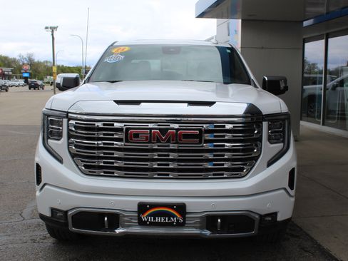 Used 2023 GMC Sierra 1500 Denali w/ Denali Reserve Package AWD/4WD image 5