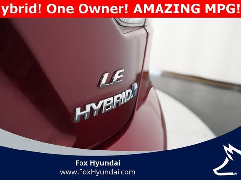 Used 2023 Toyota Corolla LE image 32