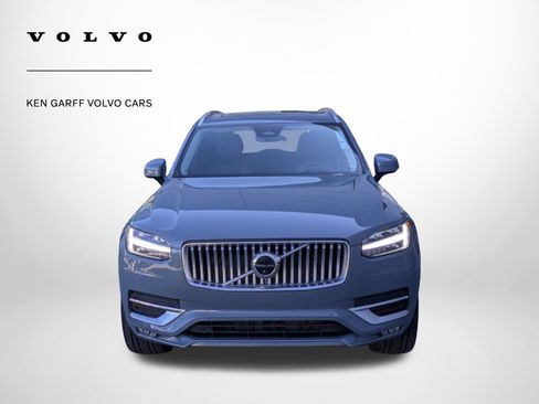 Used 2023 Volvo XC90 B6 Ultimate w/ Protection Package Premier AWD/4WD image 2
