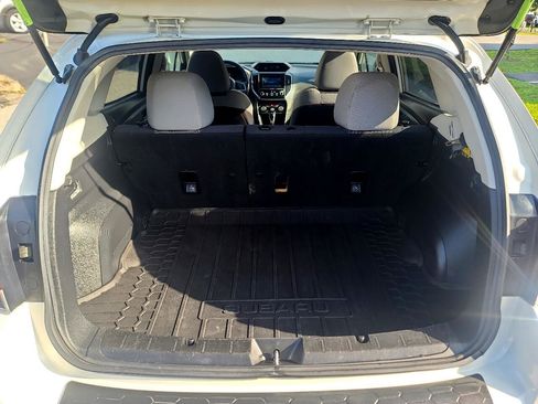 Used 2018 Subaru Crosstrek 2.0i Premium w/ Eyesight System image 12