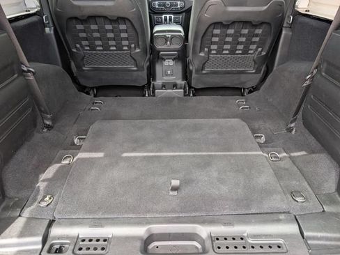 Used 2021 Jeep Wrangler Rubicon w/ Cold Weather Group AWD/4WD image 22