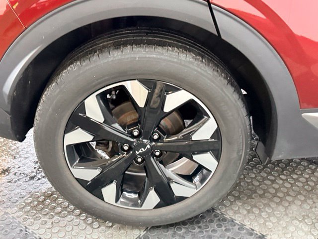 Used 2023 Kia Sportage X-Line AWD/4WD image 16