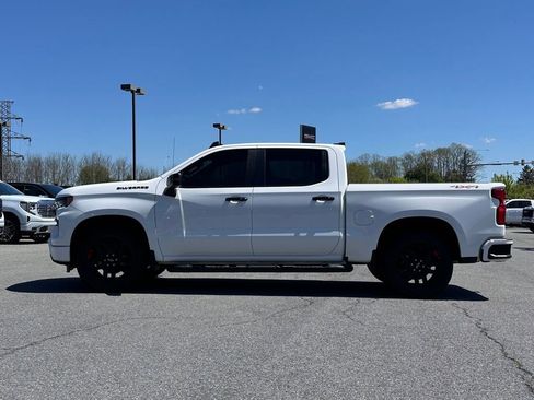 Used 2024 Chevrolet Silverado 1500 RST w/ Redline Edition AWD/4WD image 6