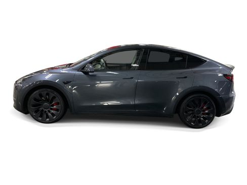 Certified 2023 Tesla Model Y Performance AWD/4WD image 3