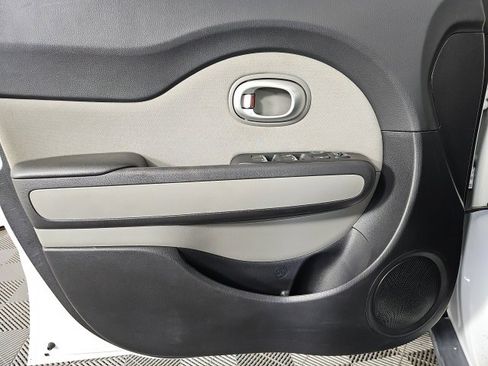 Used 2019 Kia Soul Base image 11