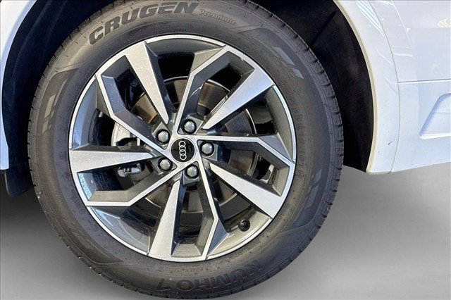 Used 2025 Audi Q5 2.0T Premium AWD/4WD image 29