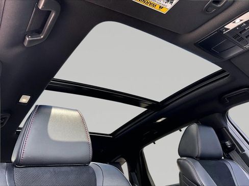 Used 2022 Acura MDX Type S image 17