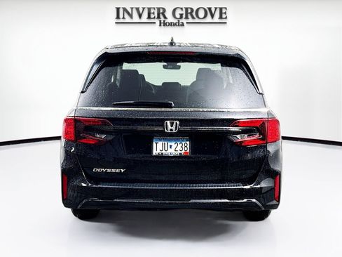 Certified 2026 Honda Odyssey EX-L image 6