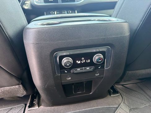 Used 2022 Chevrolet Tahoe RST w/ Luxury Package RWD image 15
